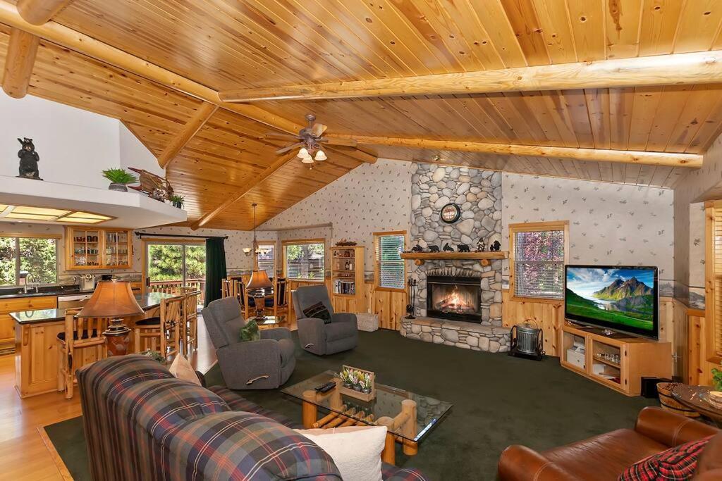 Willa Teakwood - 3-Br Spa, Fire Pit, Quiet, Ac, Centrally Located Big Bear Lake Zewnętrze zdjęcie